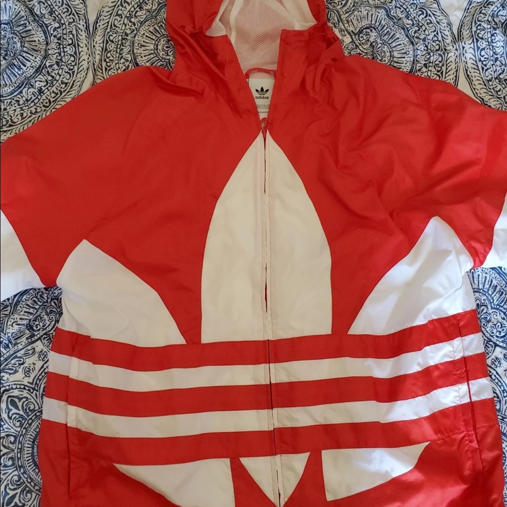 🌹🌹NWT Size Large Adidas Mens Jacket, With Hood attached. New Regular $100.00